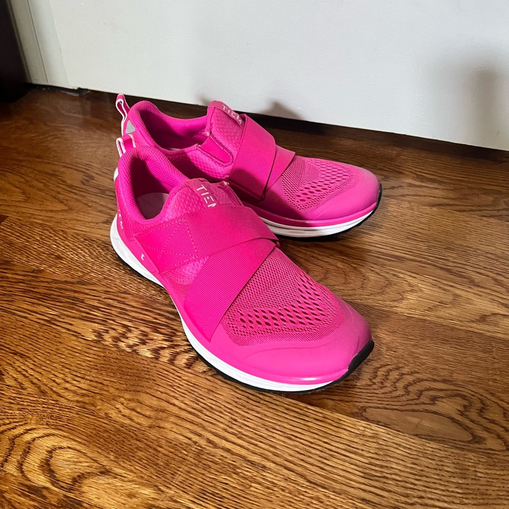 NWOB TIEM Hot Pink Spin/Cycling Shoes